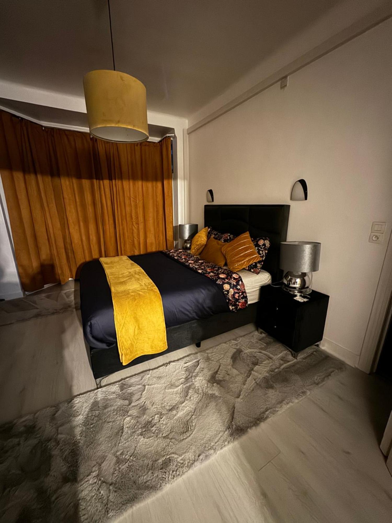 Appartement 2 Chambre Luxueuse A Jette ブリュッセル エクステリア 写真